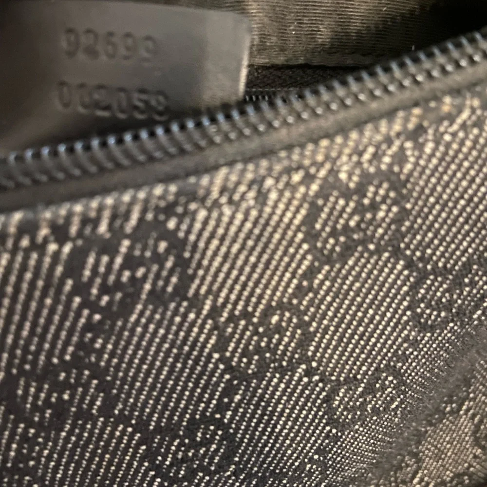GUCCI Denim Monogram GG Signature Shoulder Bag w Gucci Dustbag - Picture 14 of 17